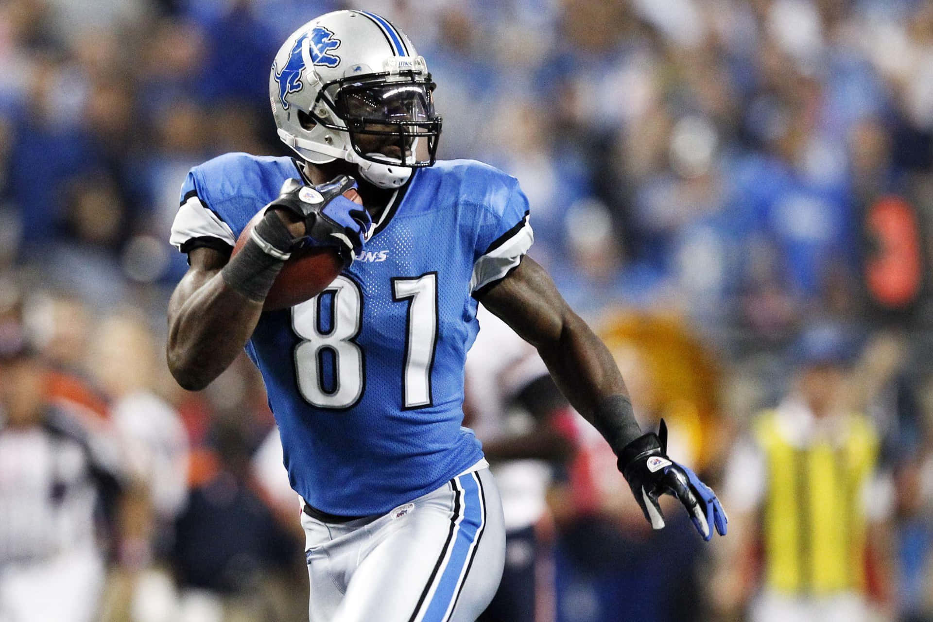 Calvin Johnson catching a pass